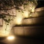 Luci solari da esterno, Jorft 8 Pack 8 LED Lampade a terra impermeabili a energia solare IP66 Illuminazione del paesaggio per pr