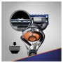 Gillette Fusion5 Proglide Lamette di Ricambio per Rasoio, Confezione da 10 Lamette e 1 Manico Gratis