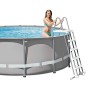 Intex 28074 Scaletta Doppia con Gradini Staccabil, l.2, Grigio, 132cm & 29080 Vaschetta Lavapiedi, Blu, 45.72 x 55.88 x 8.89 cm