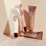 L'Oréal Paris Glow Chérie Crema Illuminante Viso, Infuso con Estratto di Melone e Anguria, Finish Naturale, Nuance 03 Medium