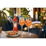 Aperol Aperitivo Alcolico a Base di Erbe, Radici e Arance Dolci e Amare, 11% Vol, Bottiglia in Vetro da 3 L