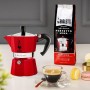 Bialetti Moka Express Red Caffettiera in Alluminio, 3 Tazze, Rosso