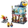 LEGO Creator 3in1 il Negozio di Giocattoli, Set di Costruzioni Ricco di Dettagli per Bambini 8+ Anni, Tre Opzioni di Costruzione