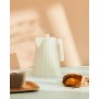 Alessi Plissè MDL06/1 W - Bollitore Elettrico di Design in Resina Termoplastica, Presa Inglese, 100 cl, Bianco