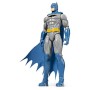BATMAN Personaggio da 30 cm Articolato, Versione Grigio/Nero, dai 3 Anni, 6056680