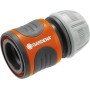 Gardena irrigazione completa per rubinetti con filettatura 26,5 mm (3/4 ") e 33,3 mm (1 ") e Ø tubi INT. 13-15 mm. Contenuto: 1