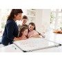 AmazonBasics - Lavagna bianca, cancellabile a secco, con supporto porta-pennarelli e bordi in alluminio, 90 cm x 60 cm