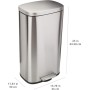 AmazonBasics - Pattumiera rettangolare con chiusura silenziosa, 30 L, satinato, nichel
