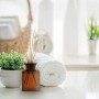 Airwick Botanica, Profumatore per Ambienti con Diffusore a Bastoncini, fragranza Rosa e Geranio Africano, fragranza naturale - C