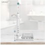 Oral-B Smart 4 4000N Spazzolino Elettrico Ricaricabile , 1 Spazzolino Nero Connesso con Bluetooth, 2 Testine di Ricambio, 1 Cust