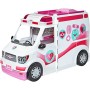 Barbie Ambulanza, Trasformabile in Clinica Mobile con 3 Stanze e Tanti Accessori, sirena funzionante, Bambola non Inclusa, Gioca